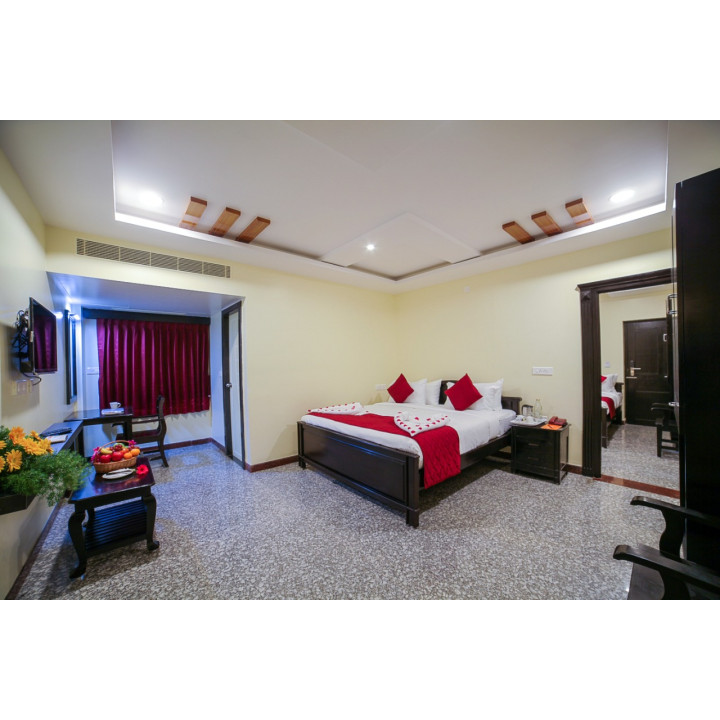 Interconnected Rooms